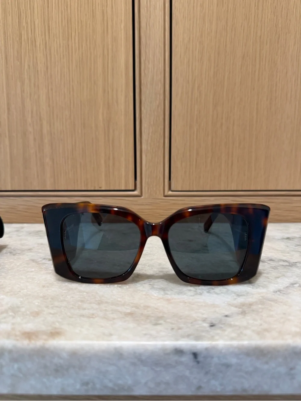Saint Laurent sunglasses: SL M119 BLAZE - MEDIUM HAVANA AND LIGHT GOLD